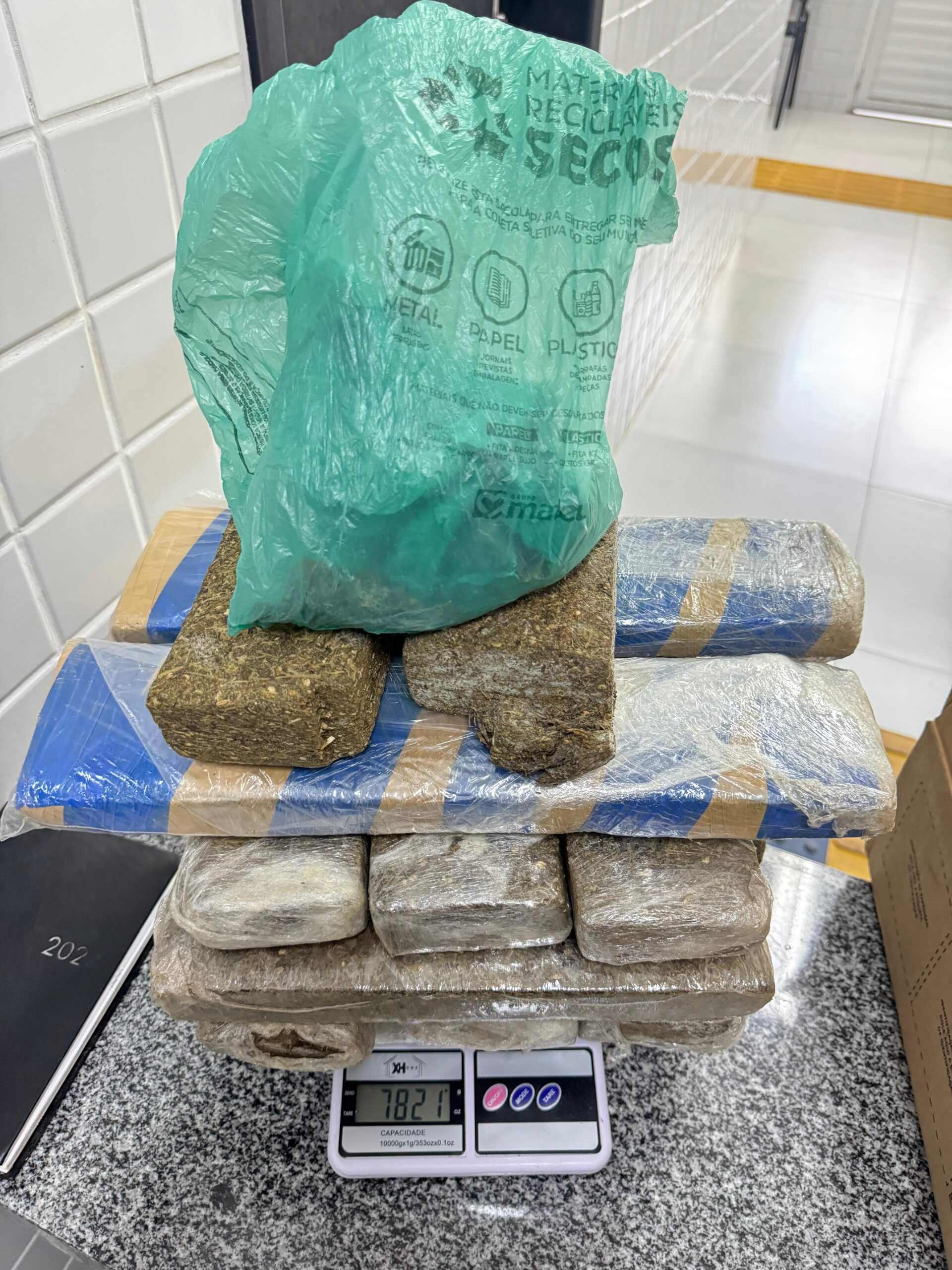 Polícia Militar Prende Traficante com 8 quilos da droga de Drogas em Canaã dos Carajás